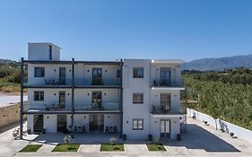 Iosifina Rooms, 80 Metres From Episkopi Beach!